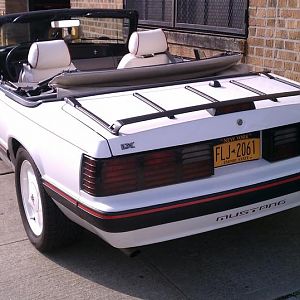 The top, headlights. corner lights and tailights