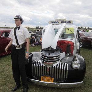 windmill car show