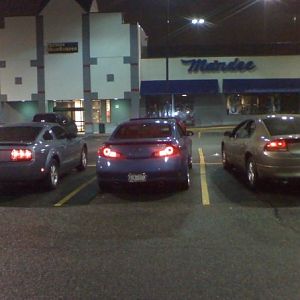 Check out 'em asses