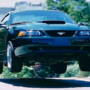 BullittJump