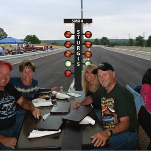 Fred Drag Tree, Fred Racing Team
Ed and Lisa, Frank and Judy