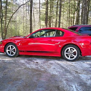 H R supersports